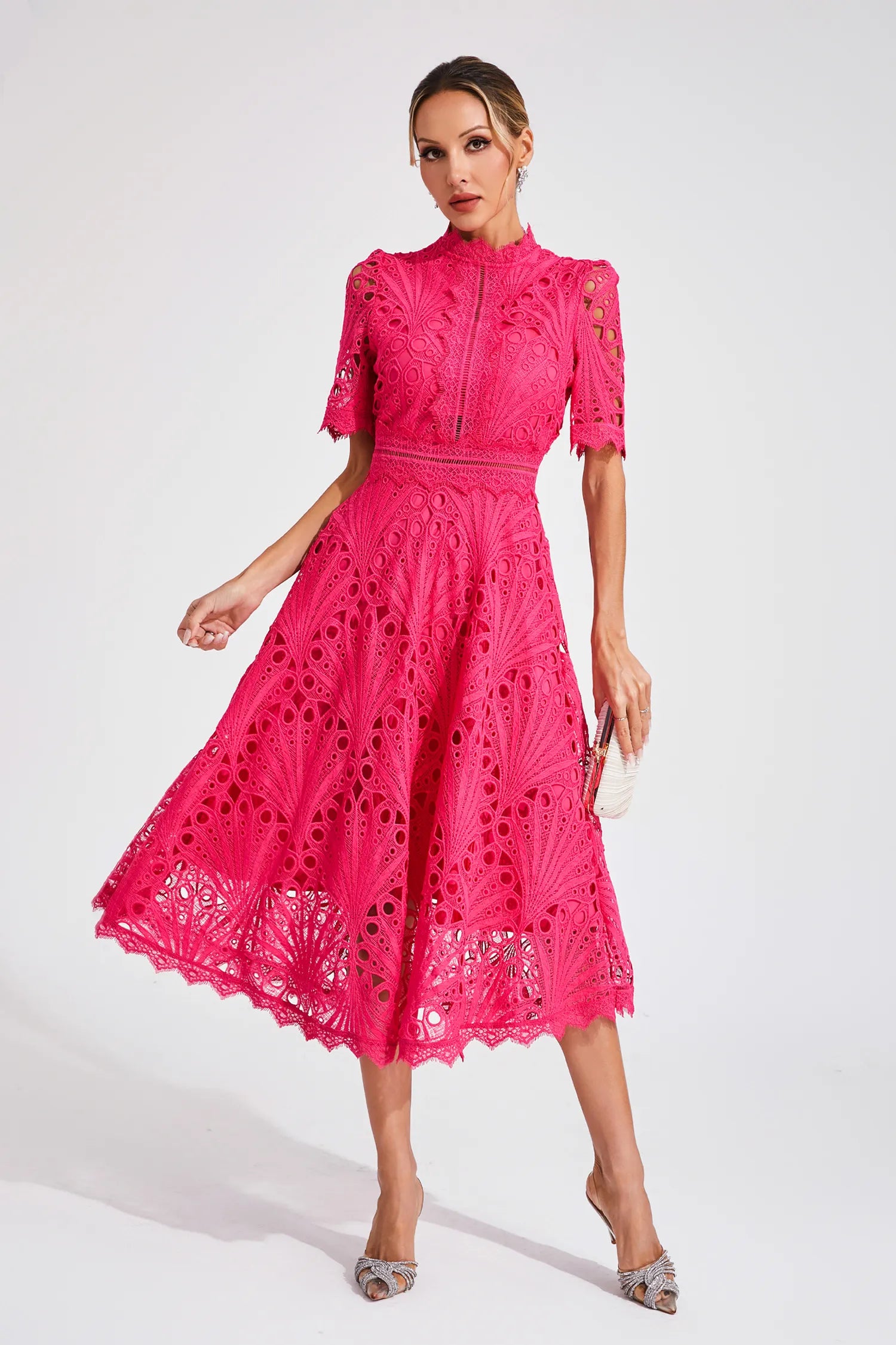 Vestido Midi Encanto de Verão